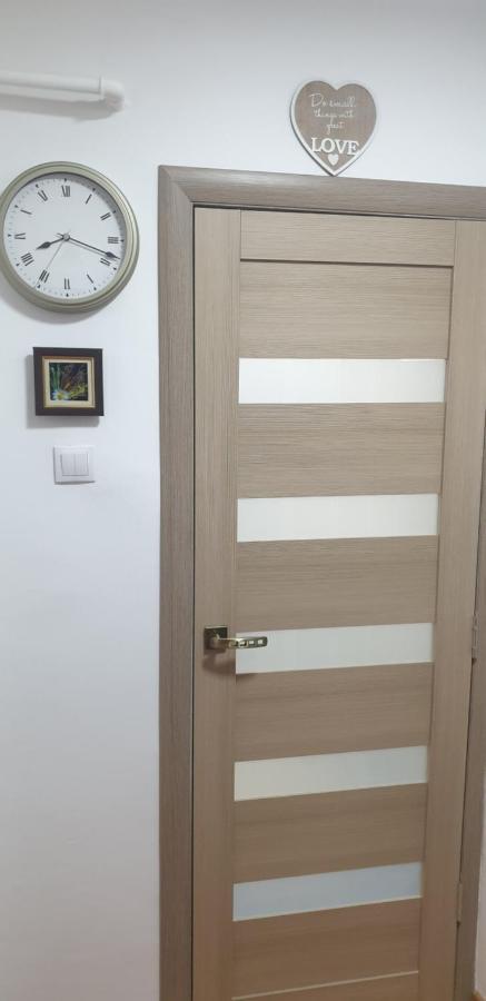 Hellen Apartament Тирговіште Екстер'єр фото