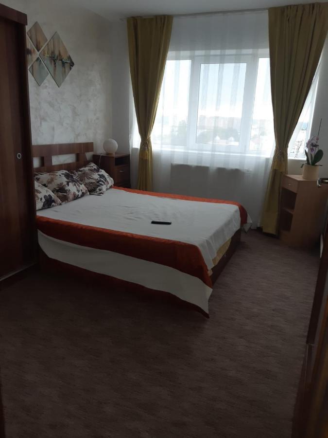 Hellen Apartament Тирговіште Екстер'єр фото